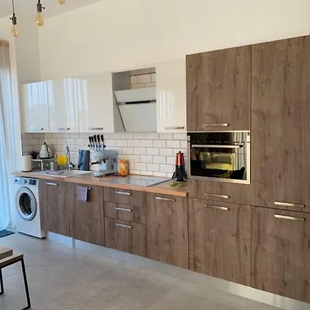 Flamingo Lux Apartment