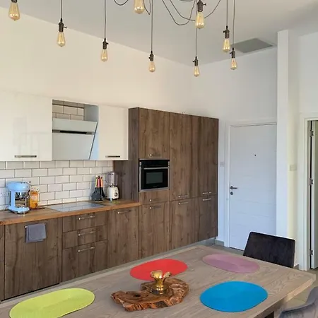 דירה Flamingo Lux פמגוסטה