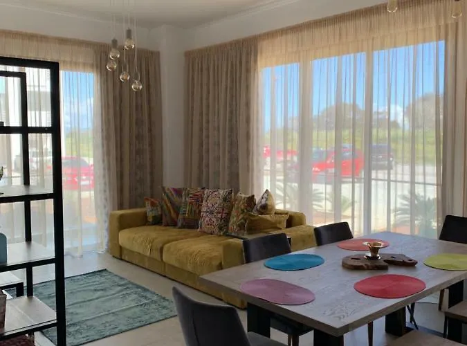 Flamingo Lux Διαμέρισμα Αμμόχωστος